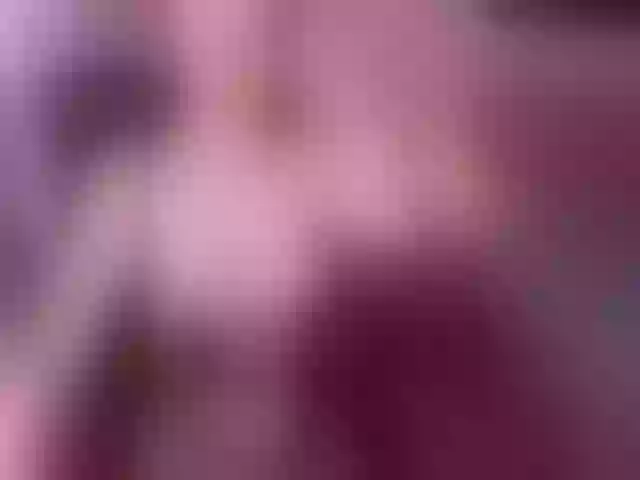 Live sex webcam photo for elinaxxx #272511802