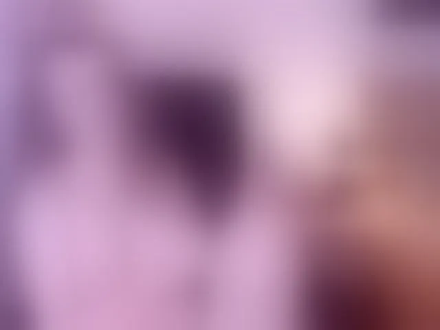 Live sex webcam photo for elinaxxx #272863809
