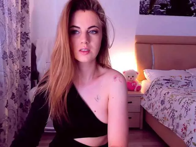 Live sex webcam photo for elinaxxx #274040978