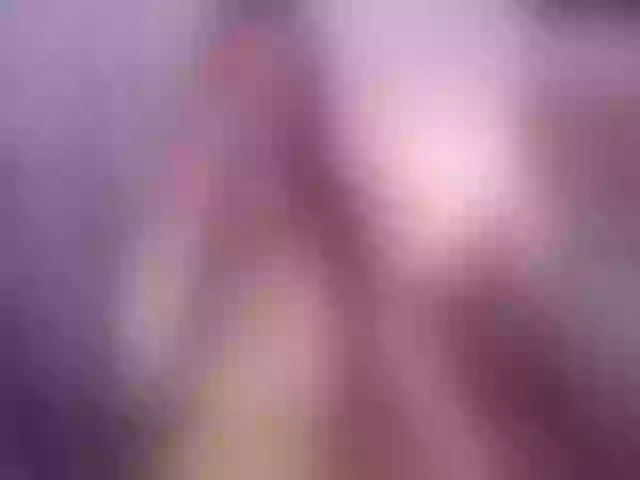 Live sex webcam photo for elinaxxx #274102423