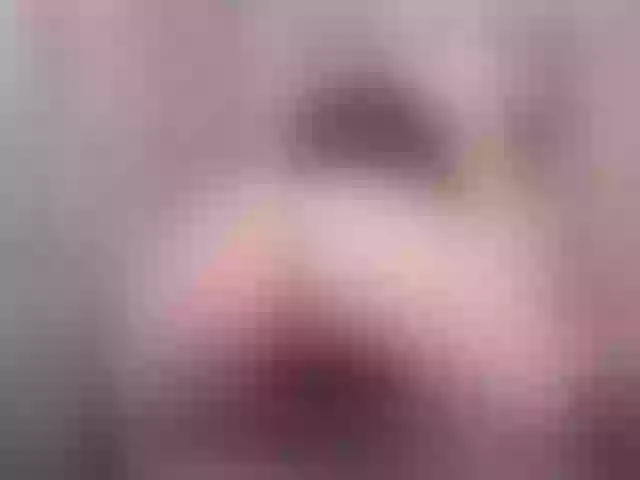 Live sex webcam photo for elinaxxx #276597779