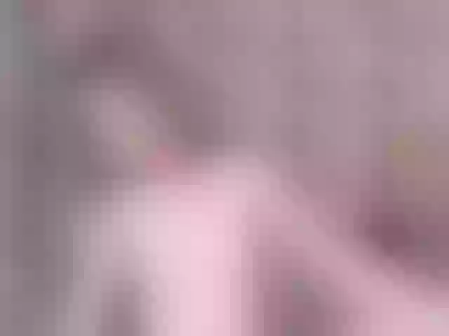 Live sex webcam photo for elinaxxx #276775009