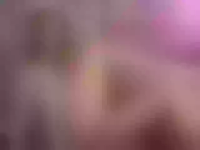 Live sex webcam photo for elinaxxx #277688861