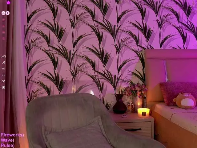 Live sex webcam photo for elinaxxx #290155927