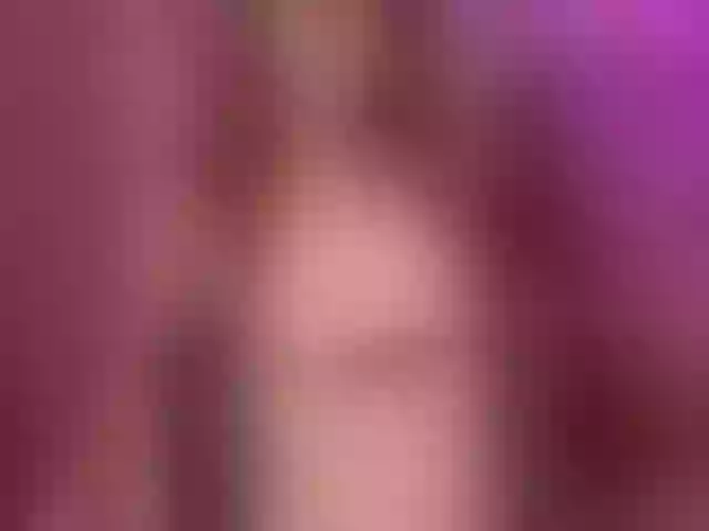 Live sex webcam photo for elinaxxx #290242393