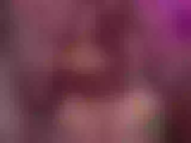 Live sex webcam photo for elinaxxx #290249231