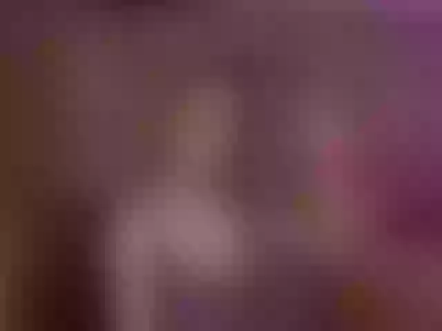 Live sex webcam photo for elinaxxx #291034623