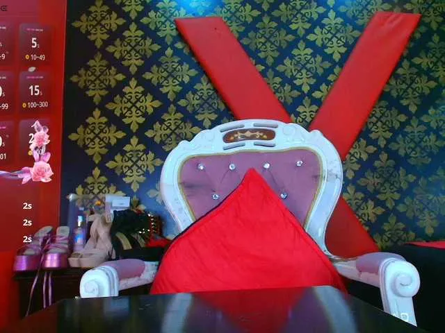 Live sex webcam photo for elinne-hendrix #292215122