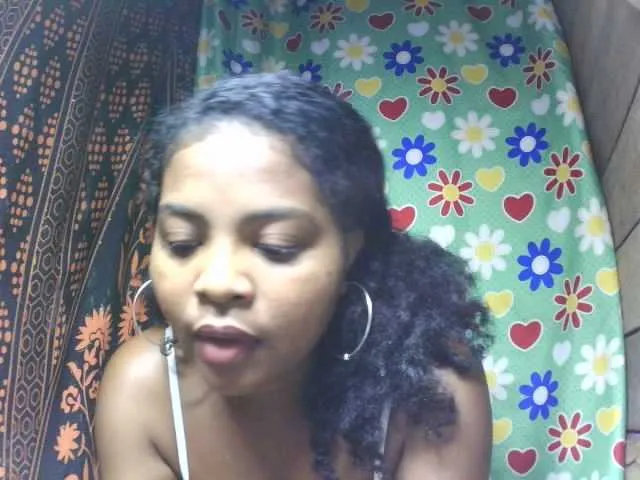 Live sex webcam photo for elisah #278138453