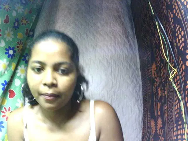 Live sex webcam photo for elisah #278170211