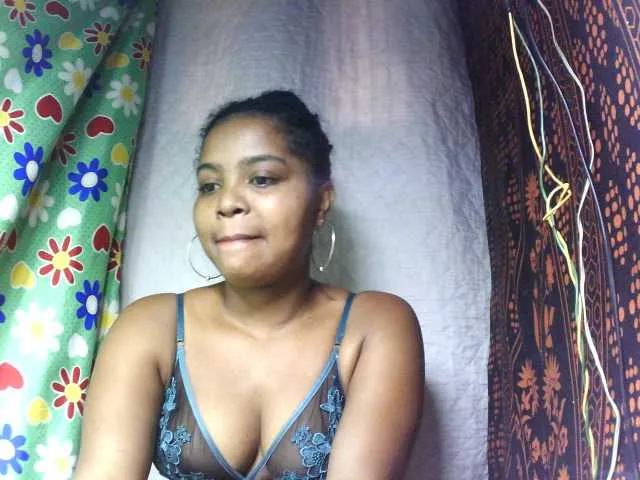 Live sex webcam photo for elisah #278194760