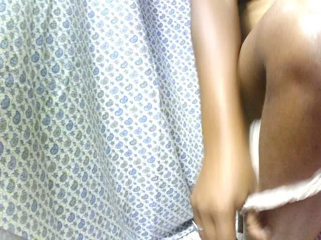 Live sex webcam photo for elisah #278310382