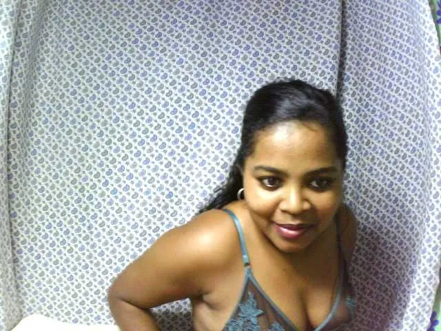 Live sex webcam photo for elisah #280695414