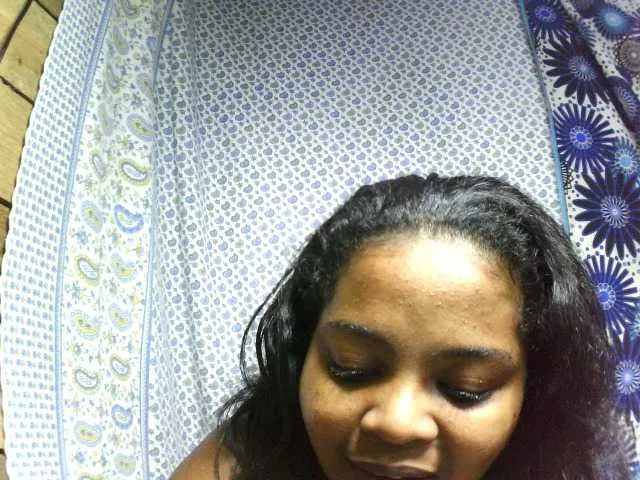 Live sex webcam photo for elisah #284544673