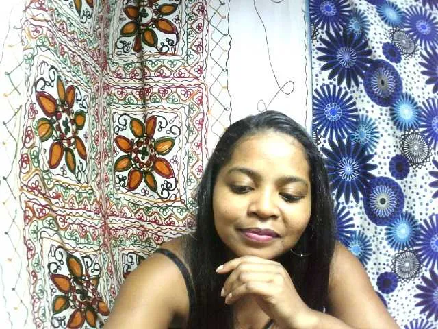 Live sex webcam photo for elisah #288000775