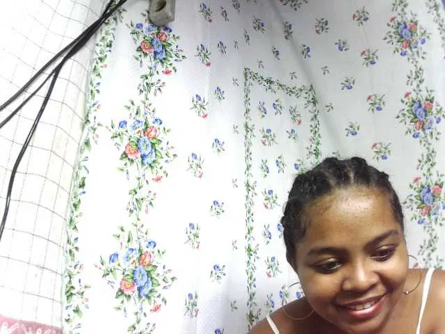 Live sex webcam photo for elisah #289391819