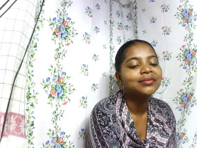 Live sex webcam photo for elisah #289442936