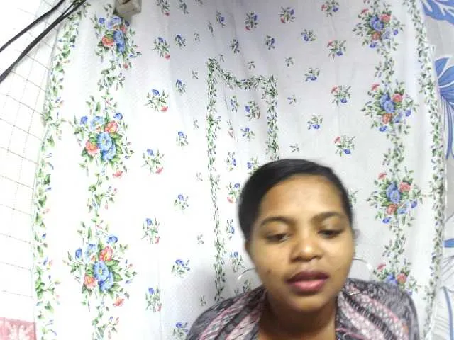 Live sex webcam photo for elisah #289655803