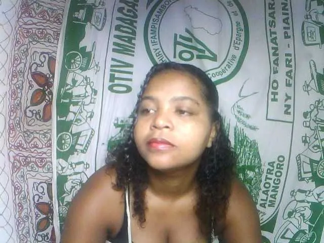 Live sex webcam photo for elisah #290130795