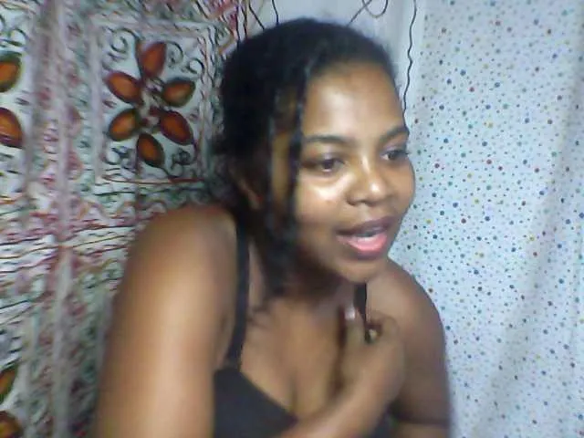 Live sex webcam photo for elisah #290144954