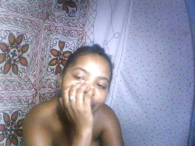 Live sex webcam photo for elisah #290163753