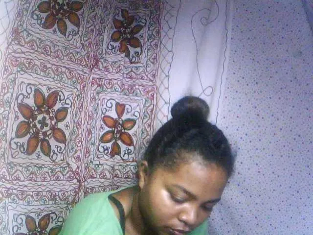 Live sex webcam photo for elisah #290174859