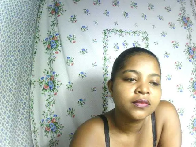 Live sex webcam photo for elisah #290444530