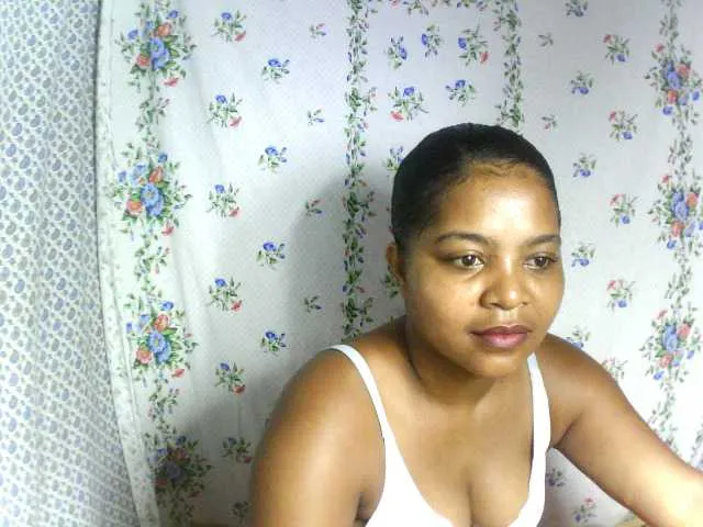 Live sex webcam photo for elisah #290483816