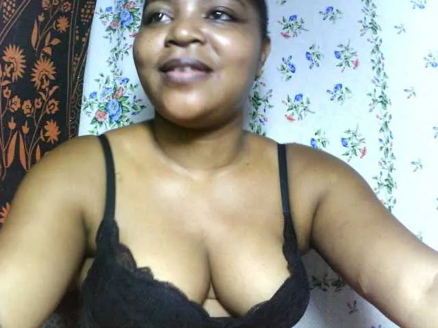 Live sex webcam photo for elisah #290529019