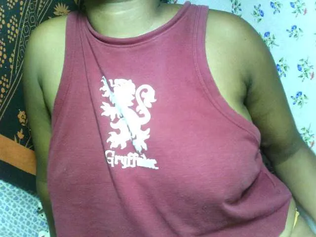 Live sex webcam photo for elisah #290531088