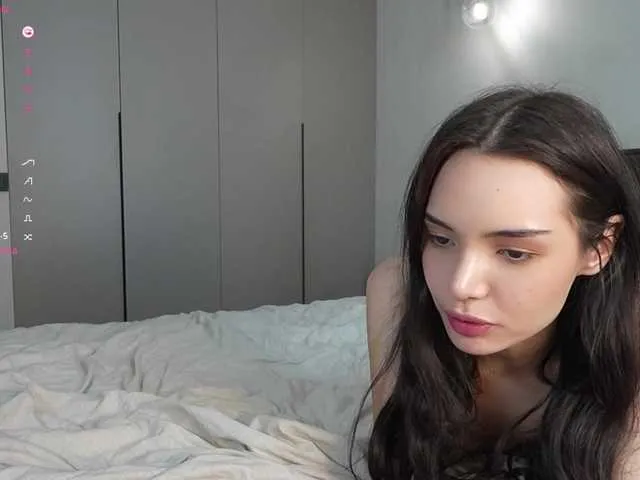 Live sex webcam photo for elisonni #291144048