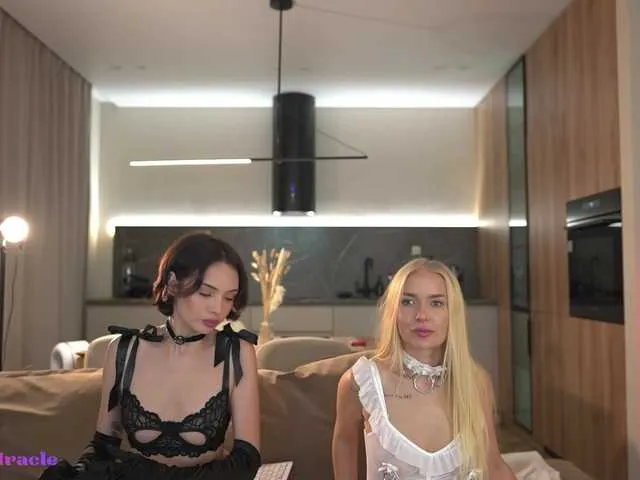 Live sex webcam photo for elisonni #294066248