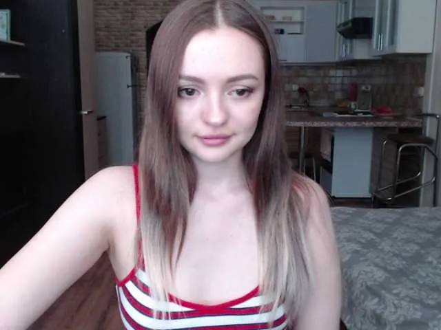 Live sex webcam photo for elizabethxxo #272884631