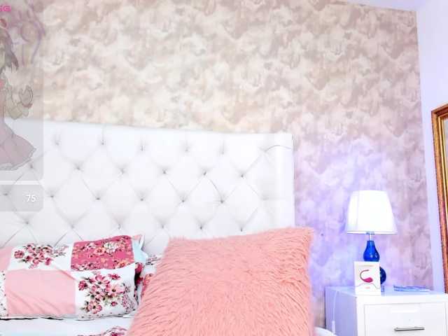 Live sex webcam photo for elizabettaylor #290316698