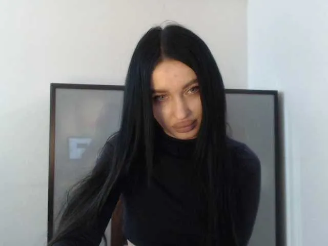 Live sex webcam photo for elizamars #290690791