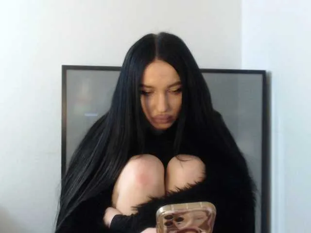Live sex webcam photo for elizamars #290745835