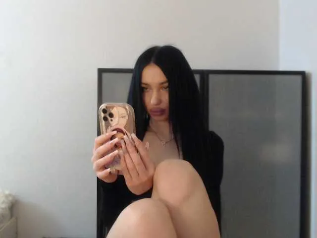 Live sex webcam photo for elizamars #290747656