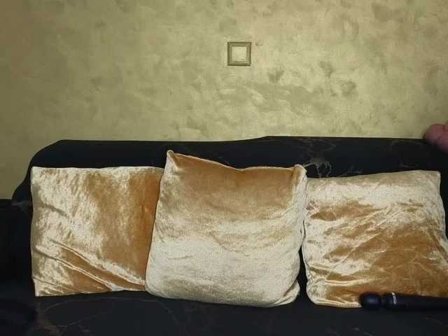 Live sex webcam photo for ell3 #290297459