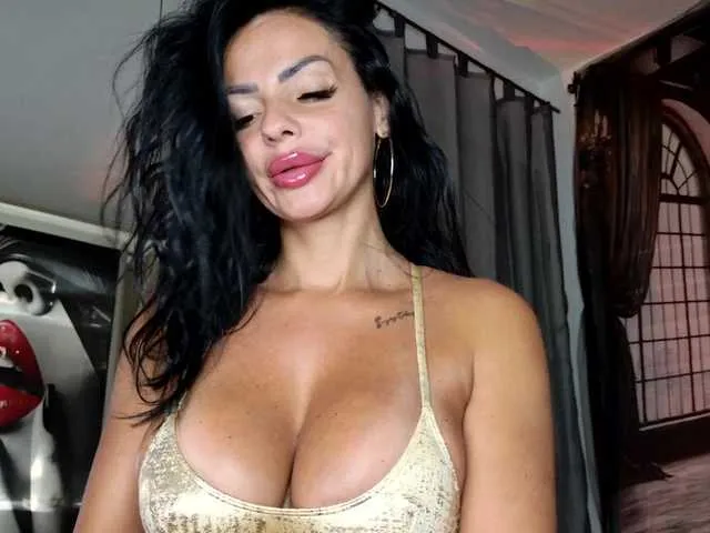 Live sex webcam photo for ell3 #294073454