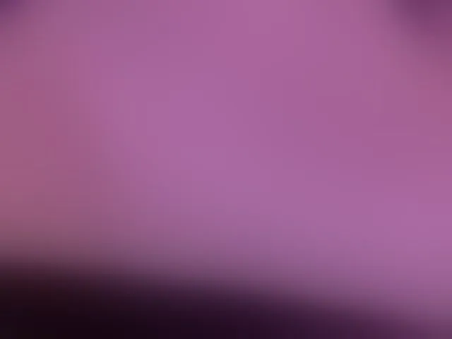 Live sex webcam photo for ellaamber #293617713