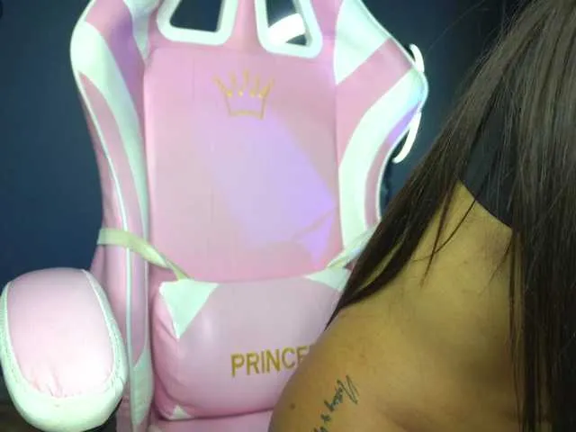 Live sex webcam photo for ellacandy #290839003