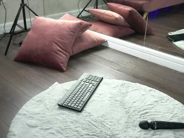 Live sex webcam photo for ellacandy #291206344