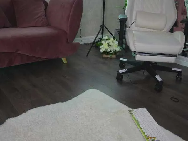 Live sex webcam photo for ellacandy #291751978