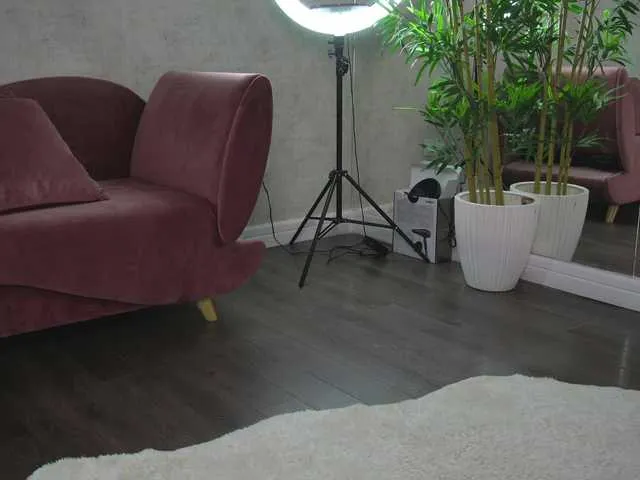 Live sex webcam photo for ellacandy #291776370