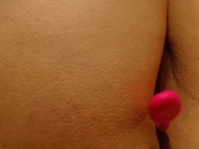 Live sex webcam photo for ellaine #273516085