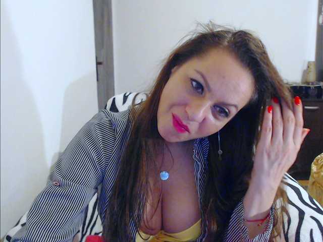Live sex webcam photo for ellasolemn #271941952