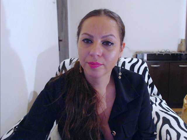 Live sex webcam photo for ellasolemn #271952123