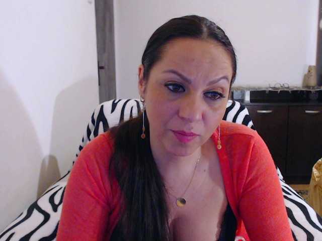 Live sex webcam photo for ellasolemn #272128261