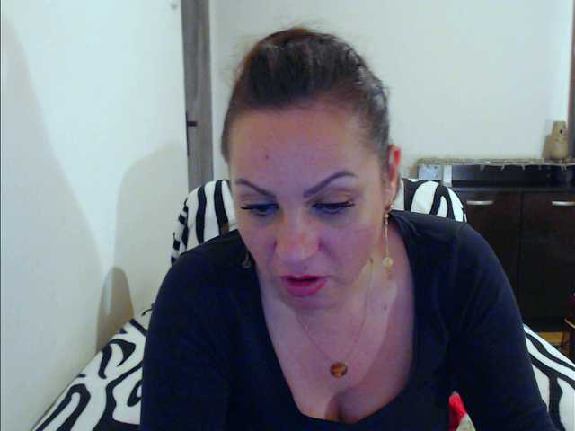 Live sex webcam photo for ellasolemn #273388324