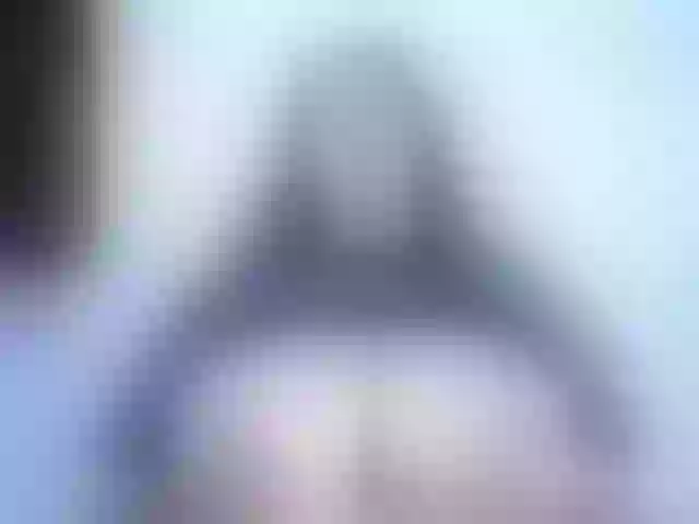 Live sex webcam photo for ellenb1 #277497279